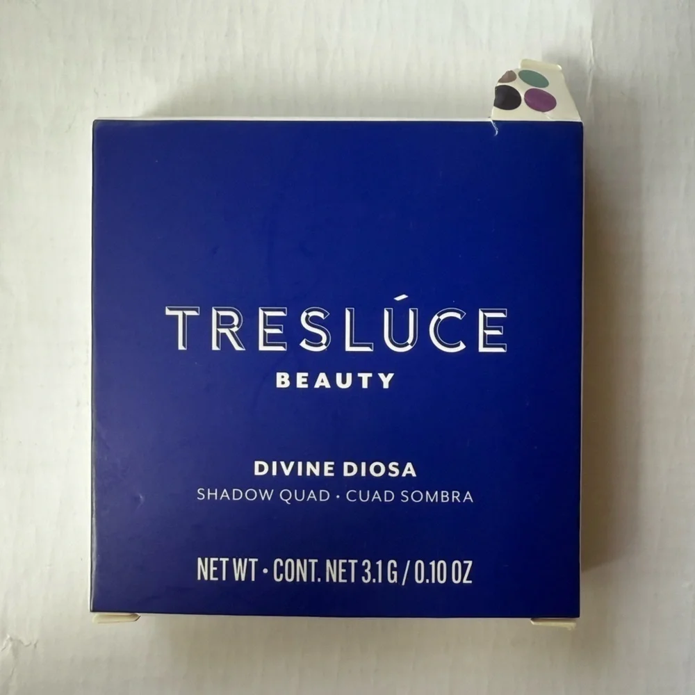 Treslucé Beauty Divine Diosa Eyeshadow Quad Palette